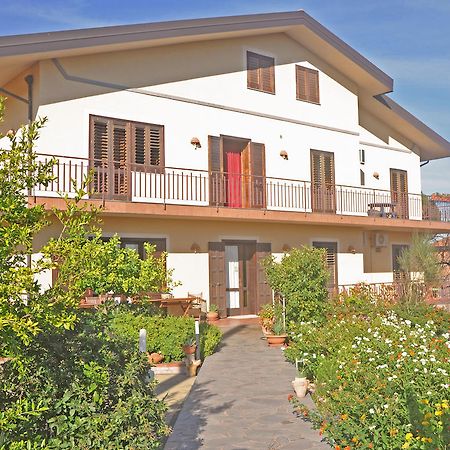 Etna Torre Del Grifo Bed & Breakfast Mascalucia Exterior photo