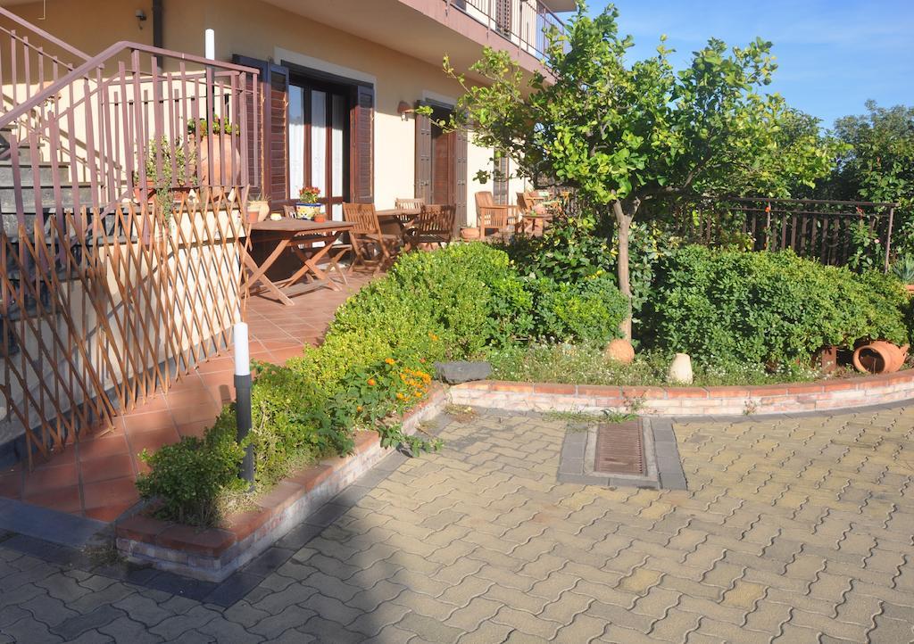 Etna Torre Del Grifo Bed & Breakfast Mascalucia Exterior photo