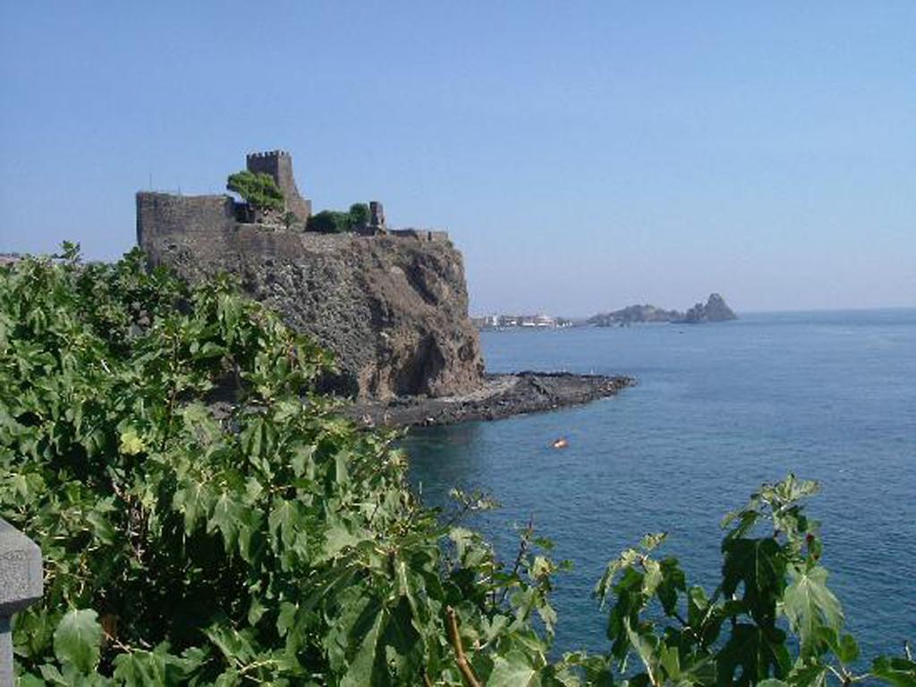 Etna Torre Del Grifo Bed & Breakfast Mascalucia Exterior photo